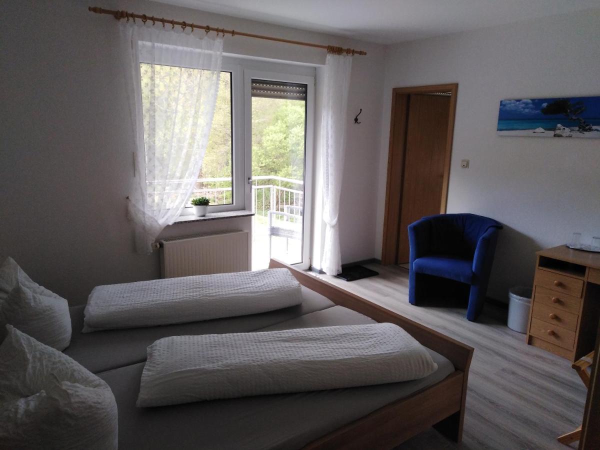 Zimmer Ohne Fruehstueck In Der Forellenzucht Burgen  Ngoại thất bức ảnh