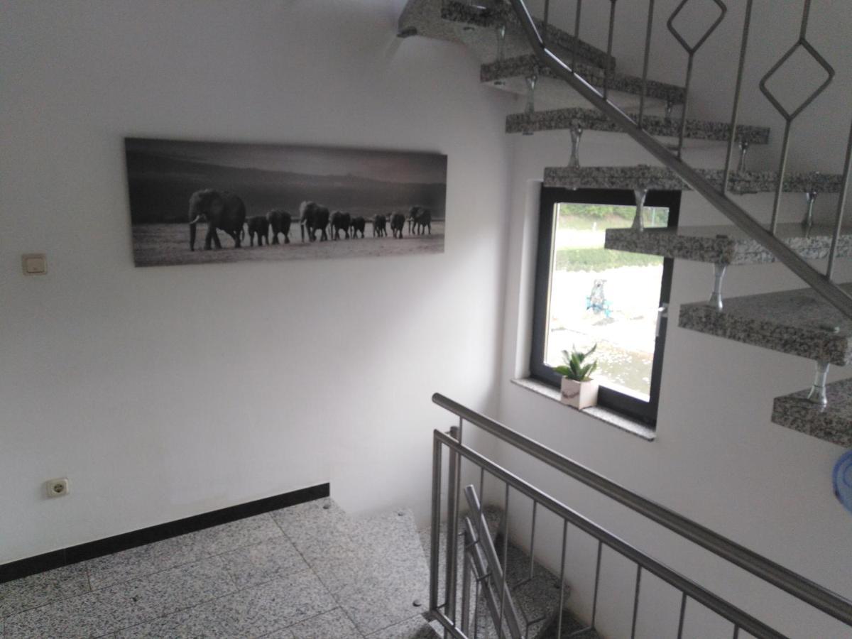 Zimmer Ohne Fruehstueck In Der Forellenzucht Burgen  Ngoại thất bức ảnh